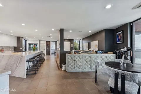 $5,198,000 | 2106 East Kaler Drive, Phoenix, AZ 85020