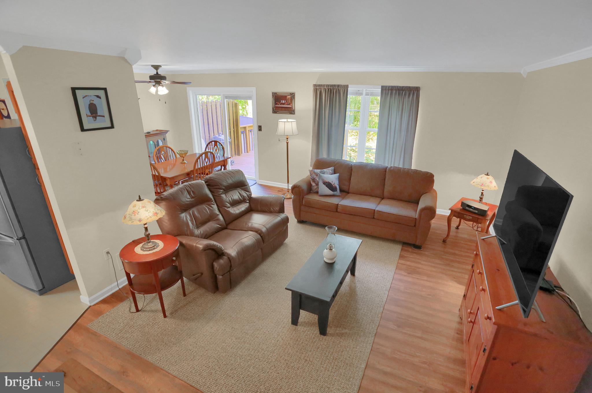 43 Heron Road Lititz, PA 17543 - Photo 17 of 32 Spacious Living Room