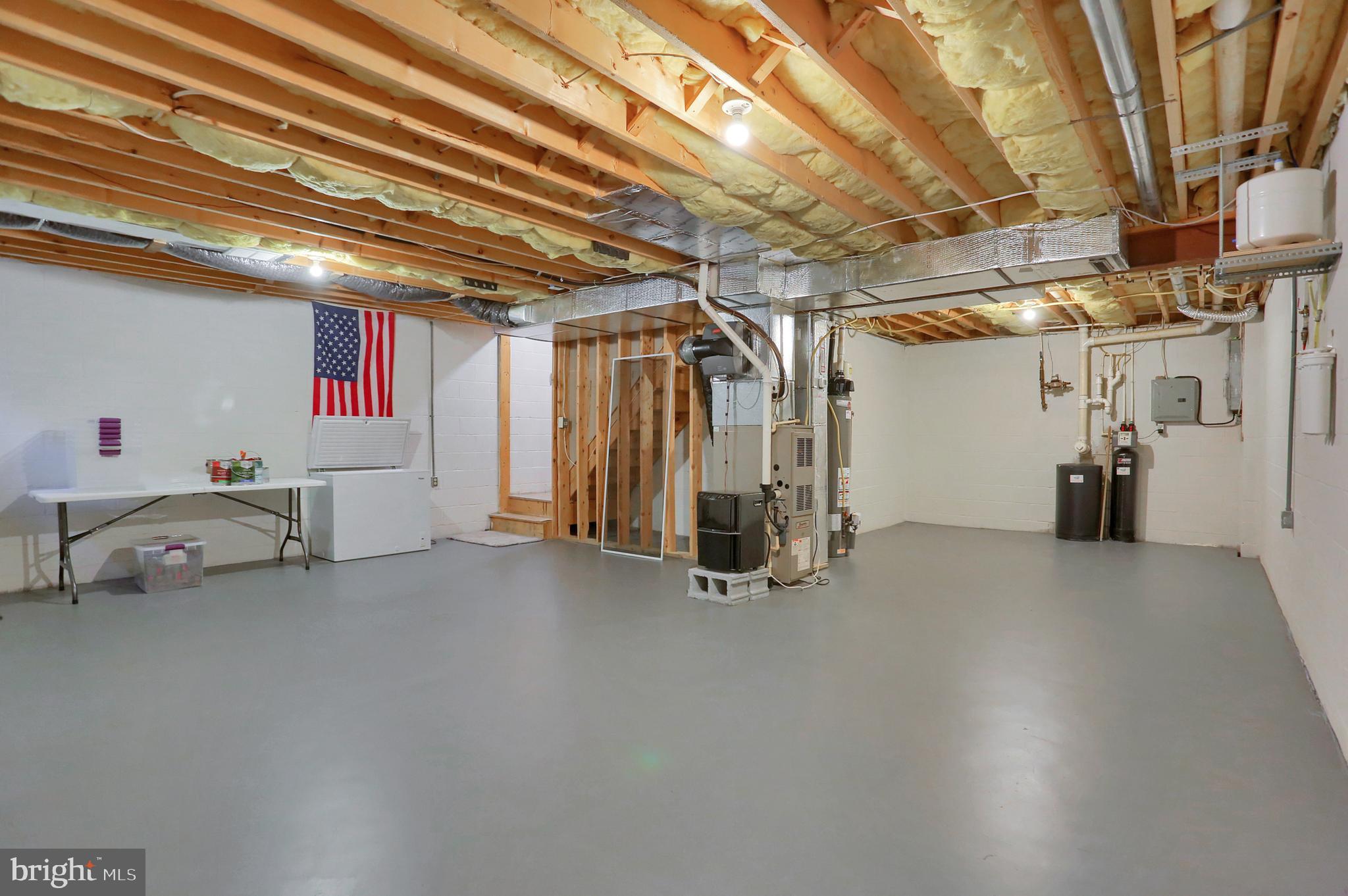 43 Heron Road Lititz, PA 17543 - Photo 26 of 32 Clean and Dry Basement