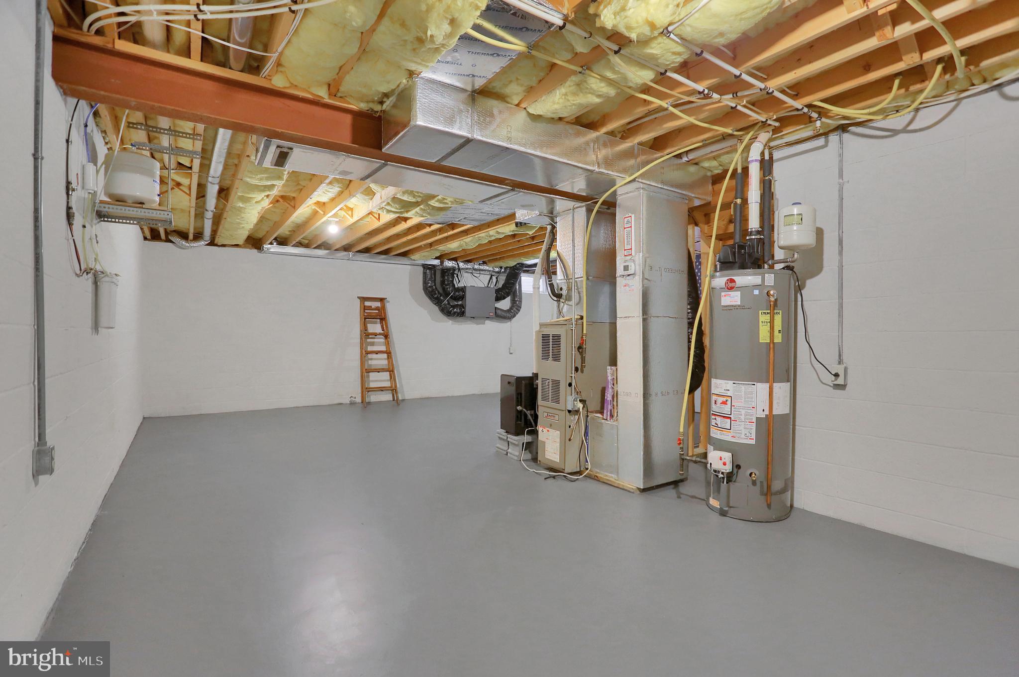 43 Heron Road Lititz, PA 17543 - Photo 27 of 32 Clean and Dry Basement