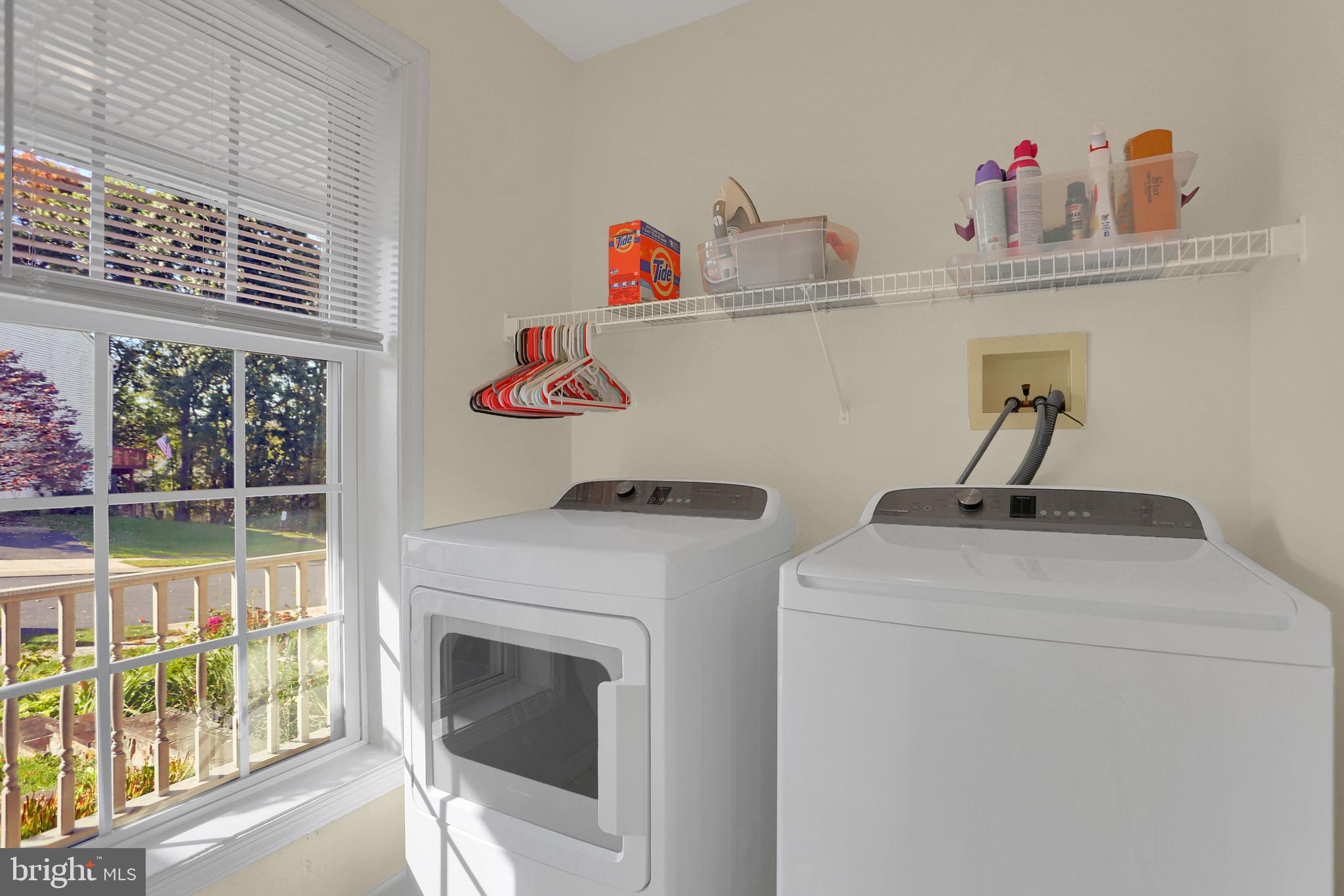 43 Heron Road Lititz, PA 17543 - Photo 5 of 32 First Floor Laundry Room