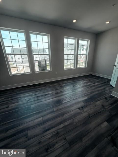 7610 River Reach Road Baltimore, MD 21244 - Photo 11 of 19 Dining Room