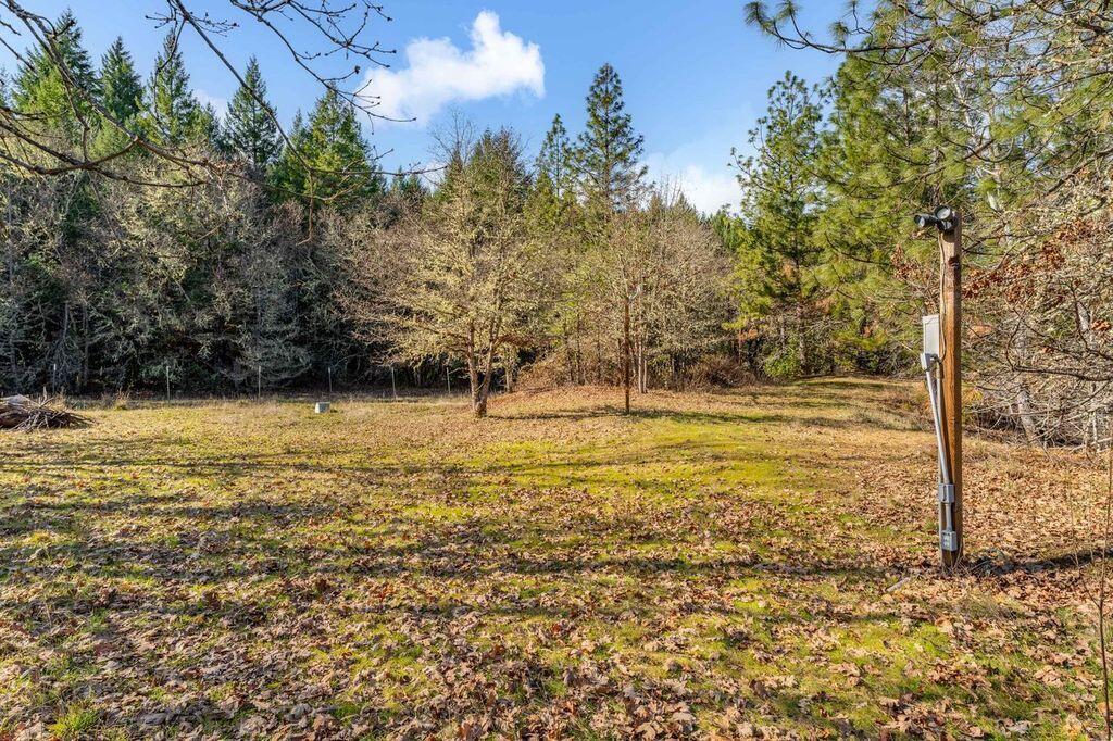 2574 Rockydale Road Cave Junction, OR 97523 - Photo 31 of 43 r14