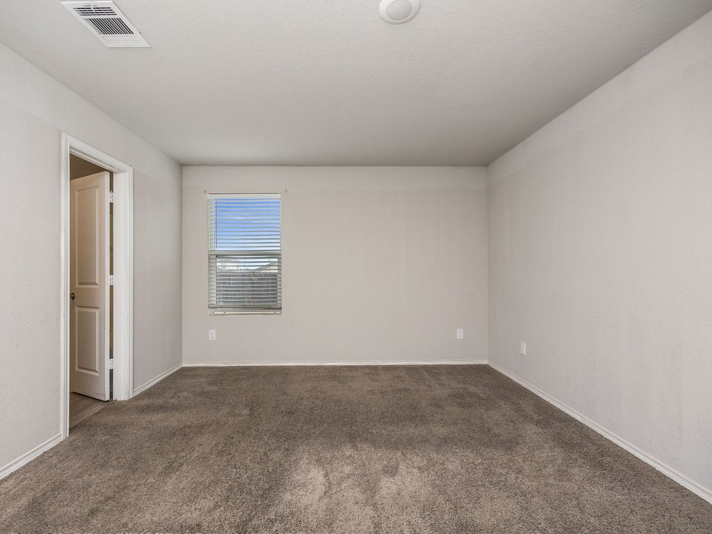 9220 Griffith Run Converse, TX 78109 - Photo 7 of 21