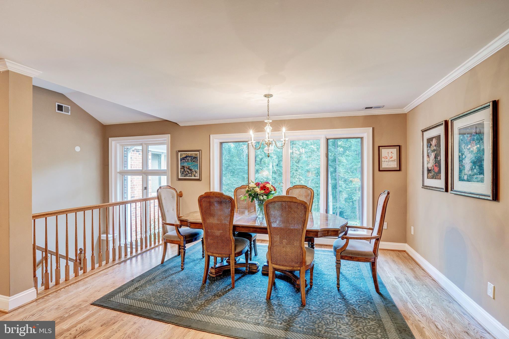 8643 Overlook Road McLean, VA 22102 - Photo 6 of 45 Dining Room