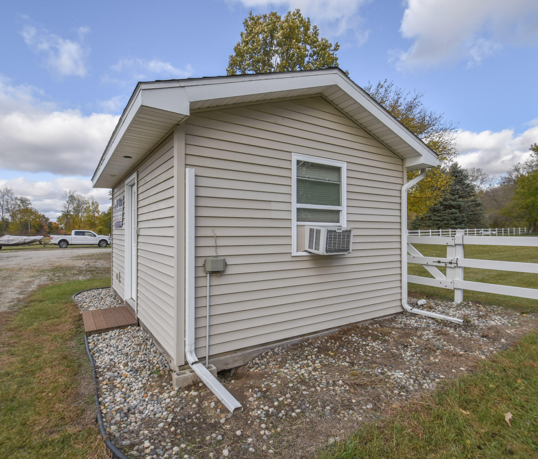 282 Sprague Road Coldwater, MI 49036 - Photo 14 of 44 DSC_0521