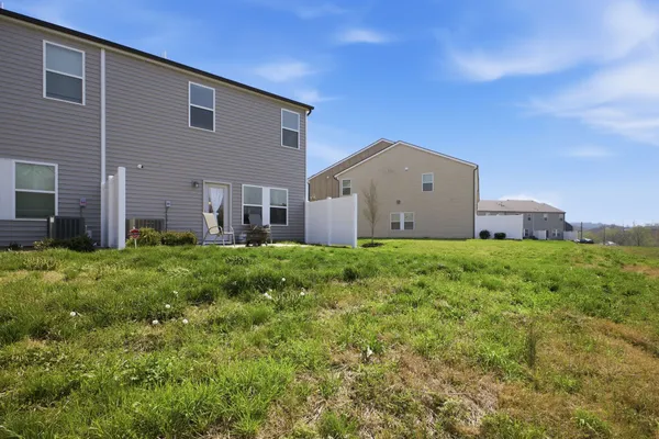 $297,900 | 1013 Mckee Court, Columbia, TN 38401
