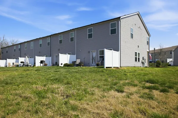 $297,900 | 1013 Mckee Court, Columbia, TN 38401