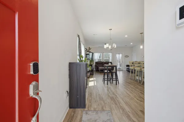 $297,900 | 1013 Mckee Court, Columbia, TN 38401