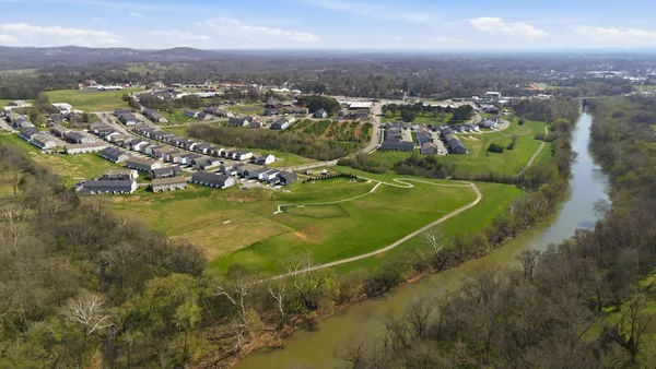 $297,900 | 1013 Mckee Court, Columbia, TN 38401