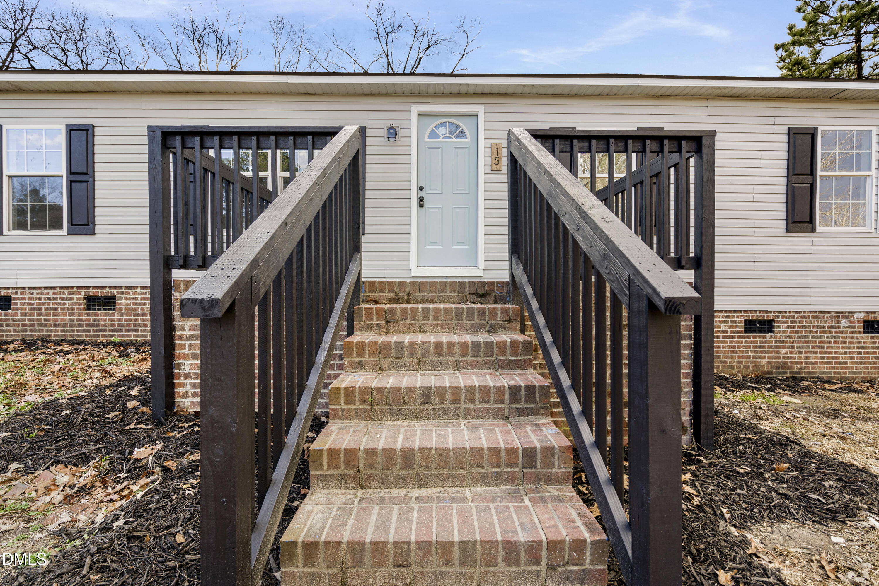 15 Elijah Court Cameron, NC 28326 - Photo 3 of 56 DSC00393