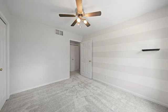 $3,400 | 406 Lakewood Drive, Williams Bay, WI 53191