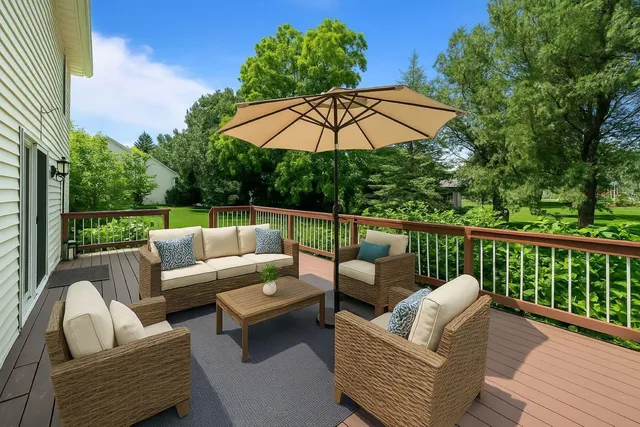 $3,400 | 406 Lakewood Drive, Williams Bay, WI 53191