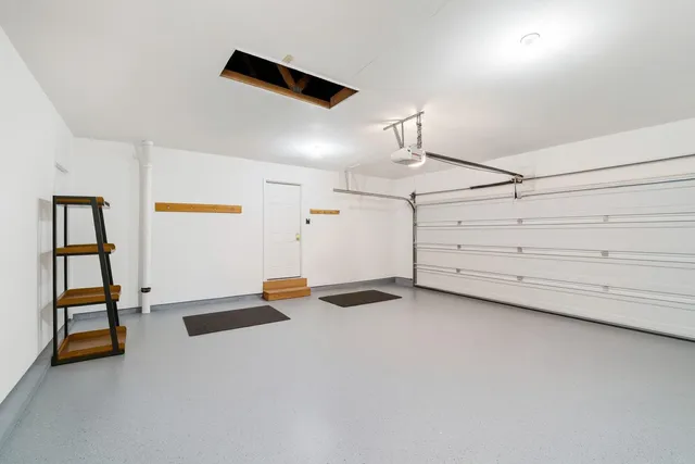 $3,400 | 406 Lakewood Drive, Williams Bay, WI 53191