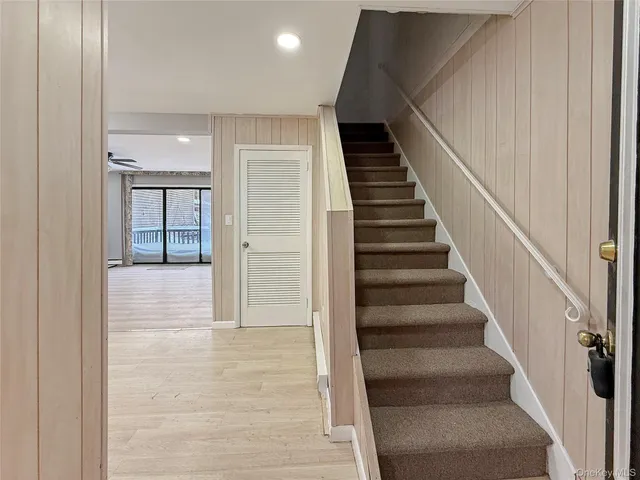 a view of an entryway