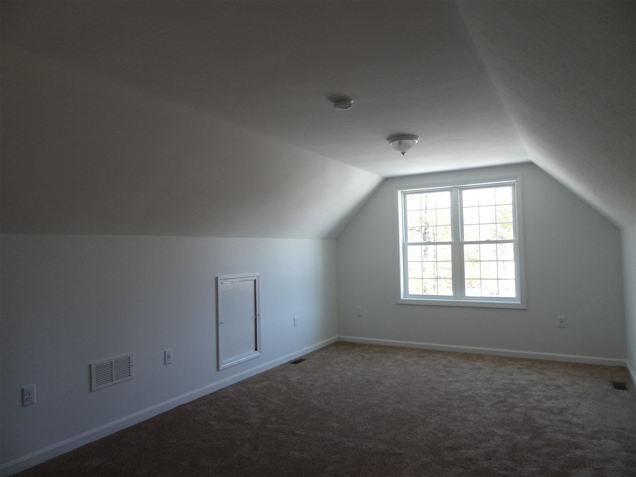 97 Falcon Ridge Road, Unit LOT#7 Milford, NH 03055 - Photo 14 of 20