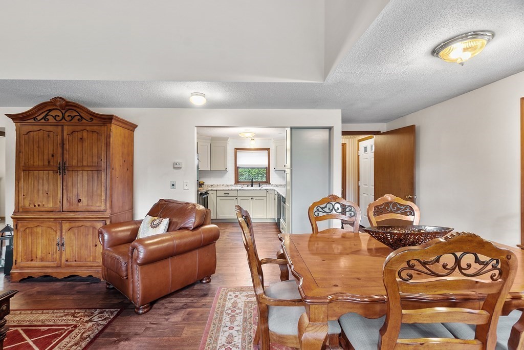 64 Warwick Road Gardner, MA 01440 - Photo 17 of 25 Gallery Image 17