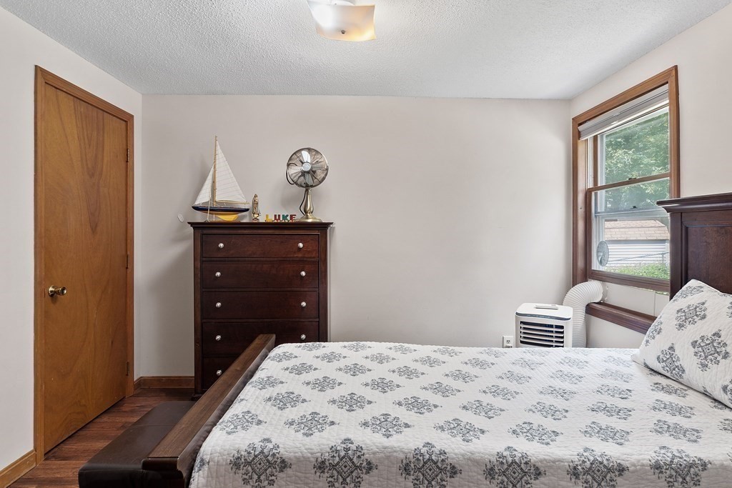 64 Warwick Road Gardner, MA 01440 - Photo 22 of 25 Gallery Image 22