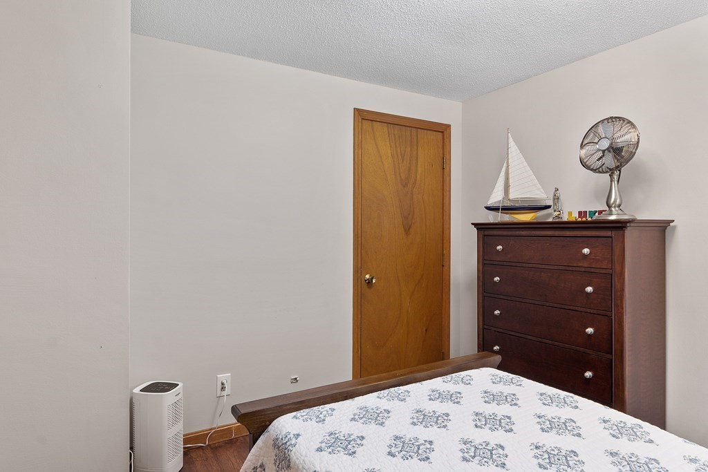 64 Warwick Road Gardner, MA 01440 - Photo 23 of 25 Gallery Image 23