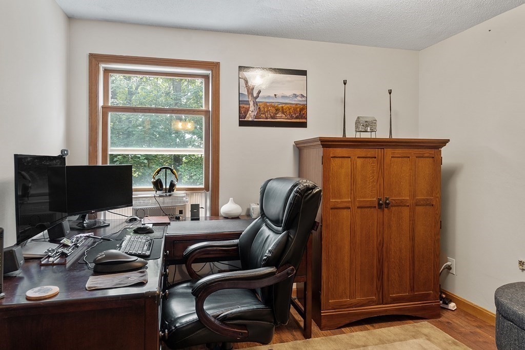 64 Warwick Road Gardner, MA 01440 - Photo 24 of 25 Gallery Image 24