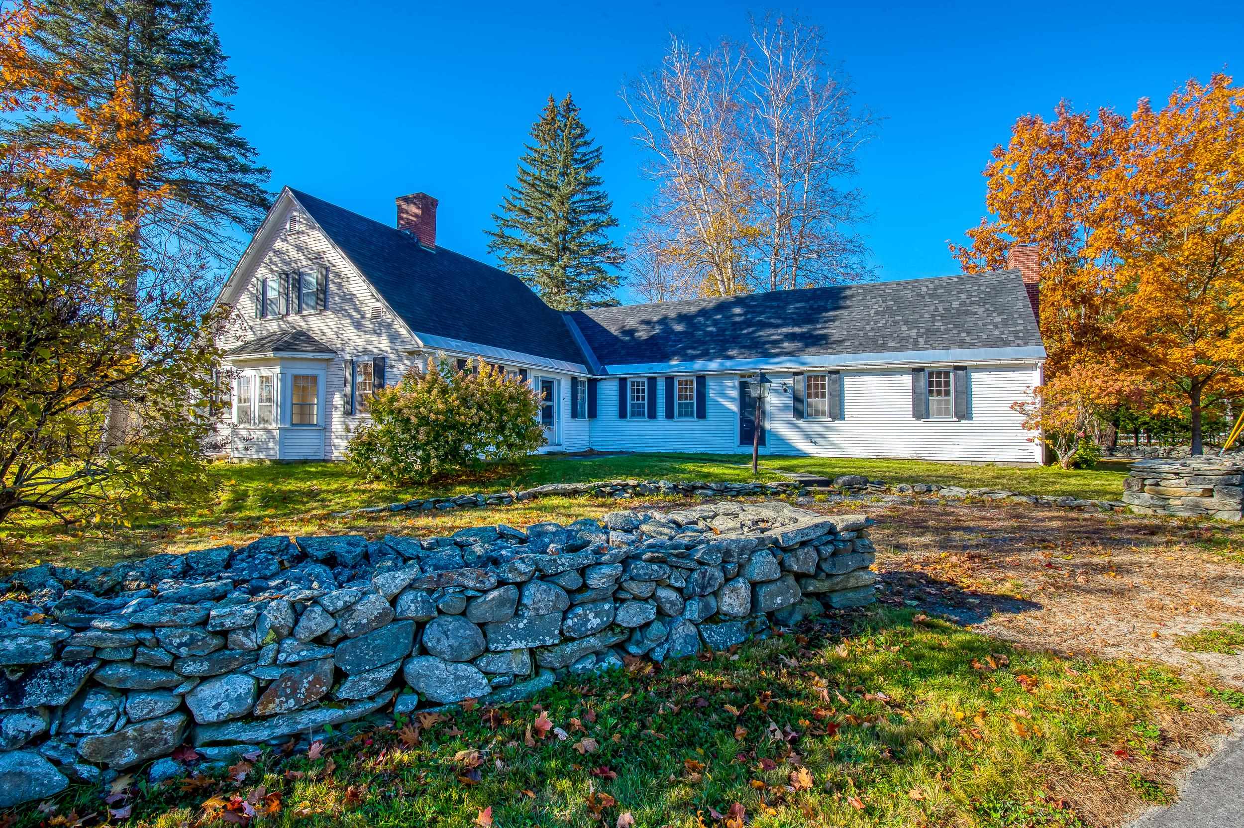 252 Mountain View Road Whitefield, NH 03598 - Photo 2 of 40 Gallery Image 2