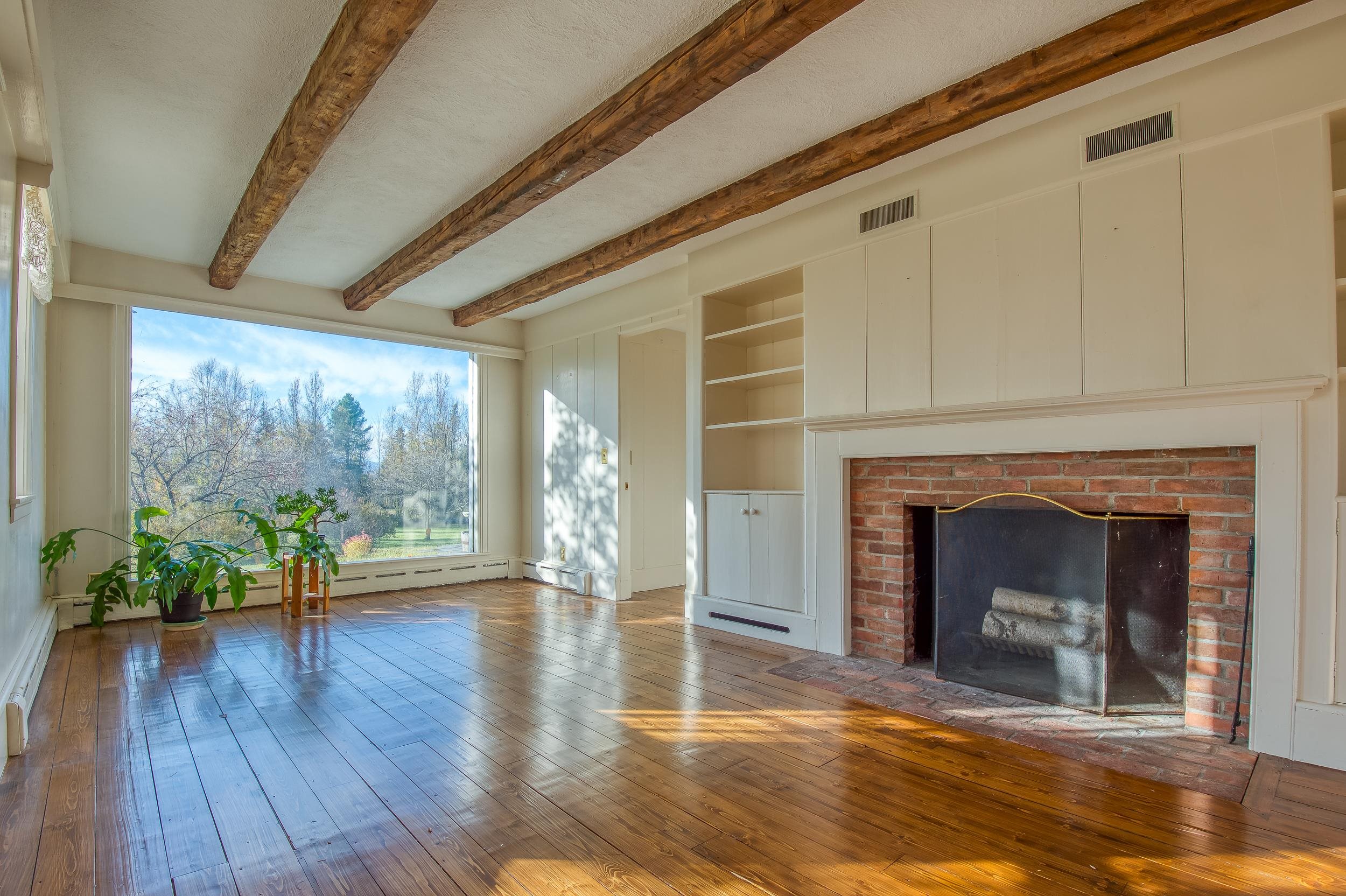252 Mountain View Road Whitefield, NH 03598 - Photo 12 of 40 Gallery Image 12
