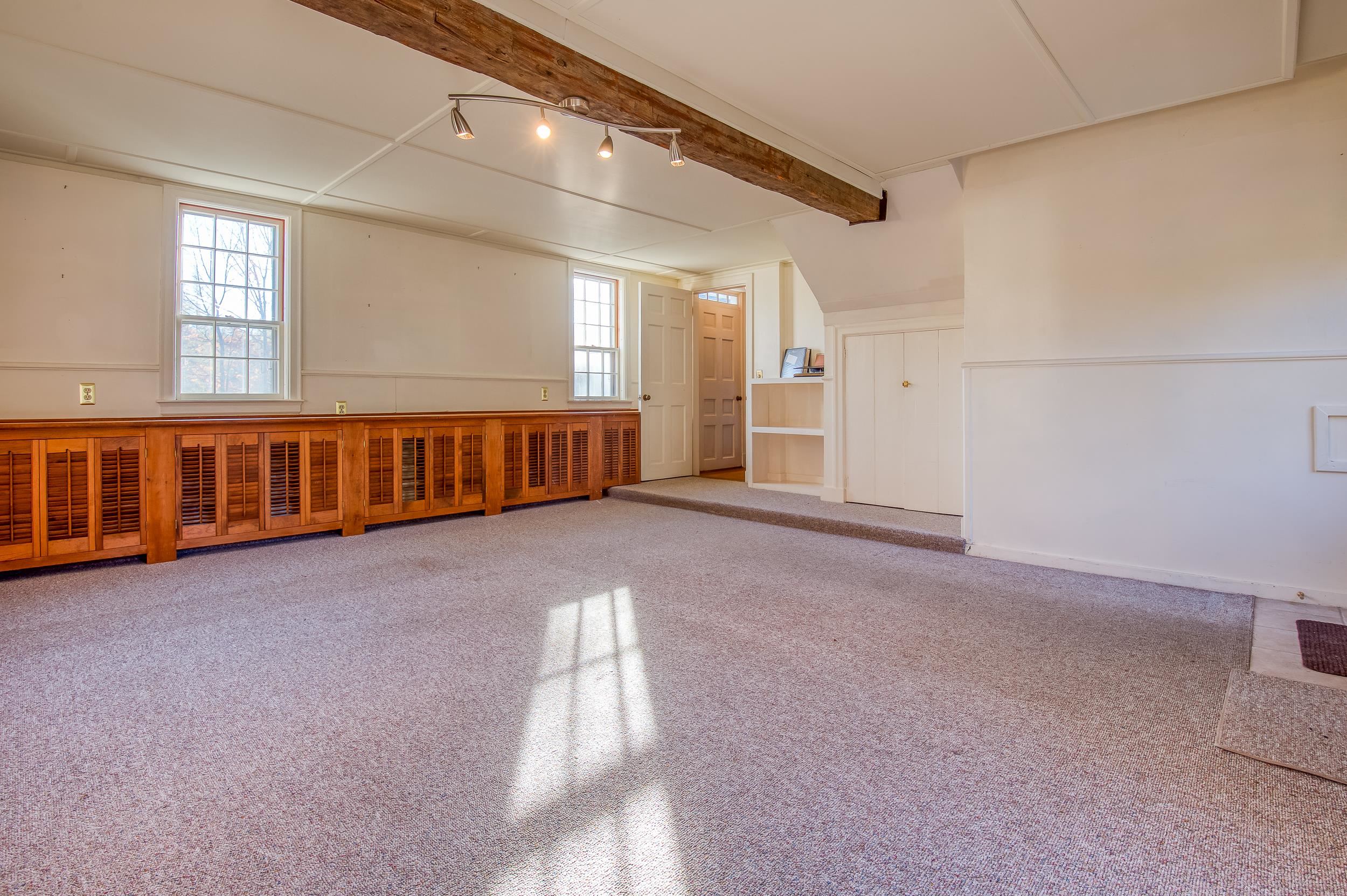 252 Mountain View Road Whitefield, NH 03598 - Photo 18 of 40 Gallery Image 18