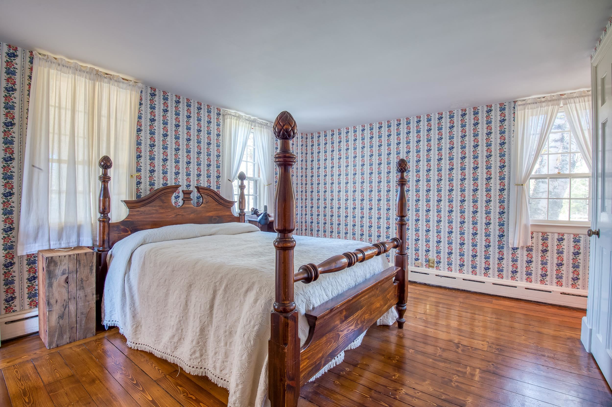 252 Mountain View Road Whitefield, NH 03598 - Photo 21 of 40 Gallery Image 21