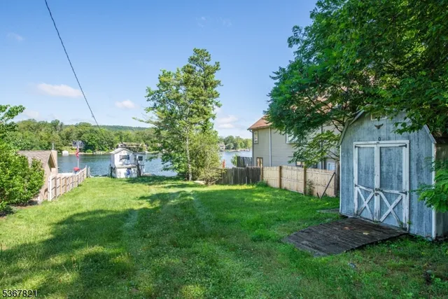 $499,000 | 30-31 East Shore Culver Road, Branchville, NJ 07826