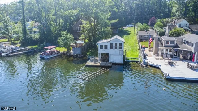 $499,000 | 30-31 East Shore Culver Road, Branchville, NJ 07826