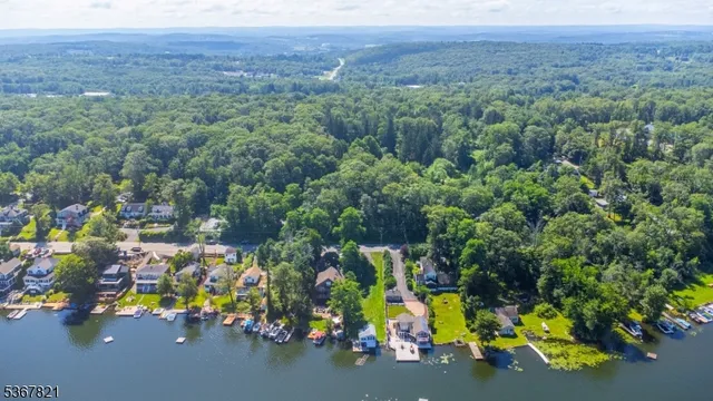 $499,000 | 30-31 East Shore Culver Road, Branchville, NJ 07826