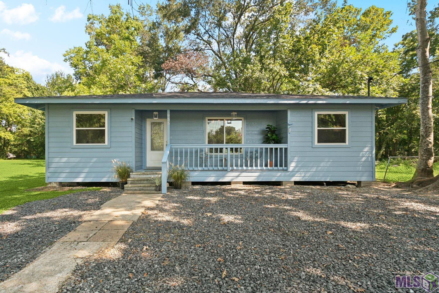 955 St John Lane Baton Rouge, LA 70807 - Photo 1 of 14