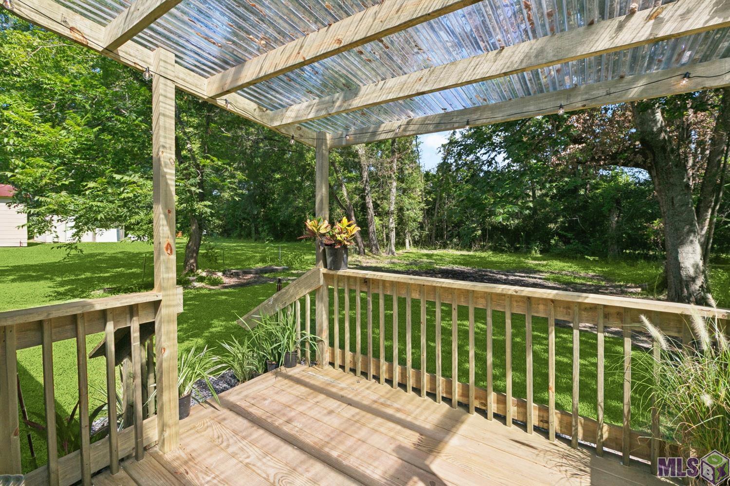 955 St John Lane Baton Rouge, LA 70807 - Photo 13 of 14