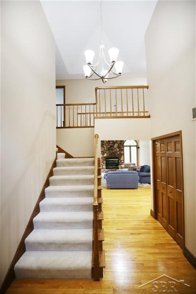2314 North Trail Road Midland, MI 48642 - Photo 6 of 69 50017990-5.JPG