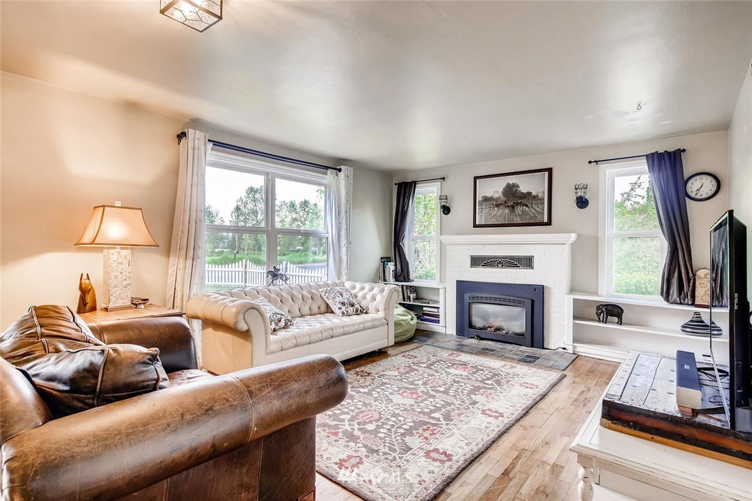 20508 Ben Howard Road Monroe, WA 98272 - Photo 3 of 25 Gallery Image 3