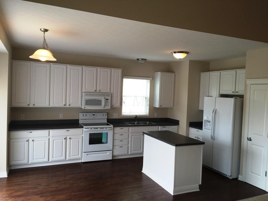 324 Shellbark Road Marysville, OH 43040 - Photo 6 of 19 Gallery Image 6