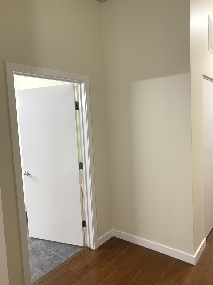 235 West Van Buren Street, Unit 3820 Chicago, IL 60607 - Photo 22 of 38