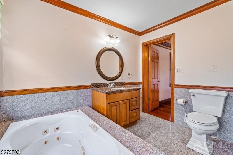 68 Meredith Road Colonia, NJ 07067 - Photo 17 of 46 Gallery Image 17