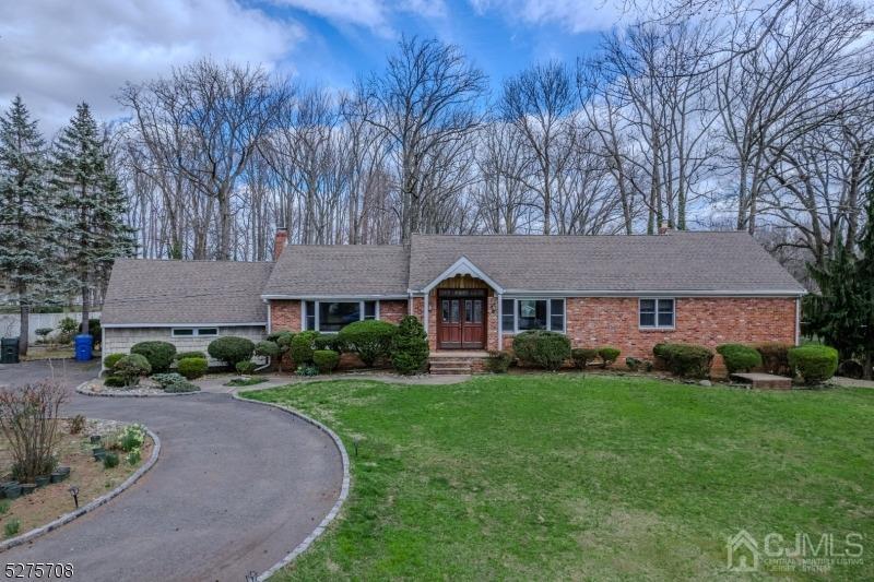68 Meredith Road Colonia, NJ 07067 - Photo 2 of 46 Gallery Image 2