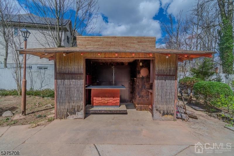 68 Meredith Road Colonia, NJ 07067 - Photo 34 of 46 Gallery Image 34
