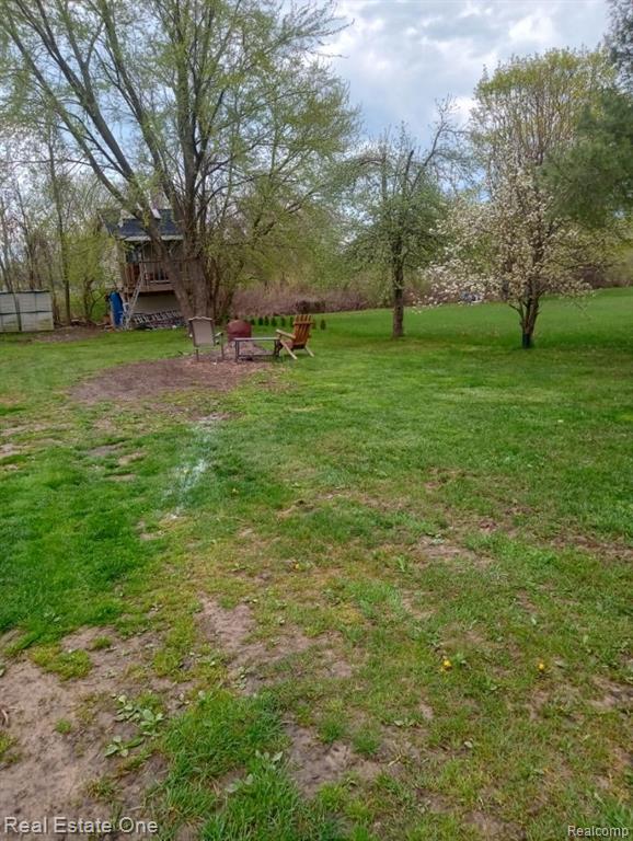 7385 Woodbine Road Lexington, MI 48450 - Photo 2 of 25