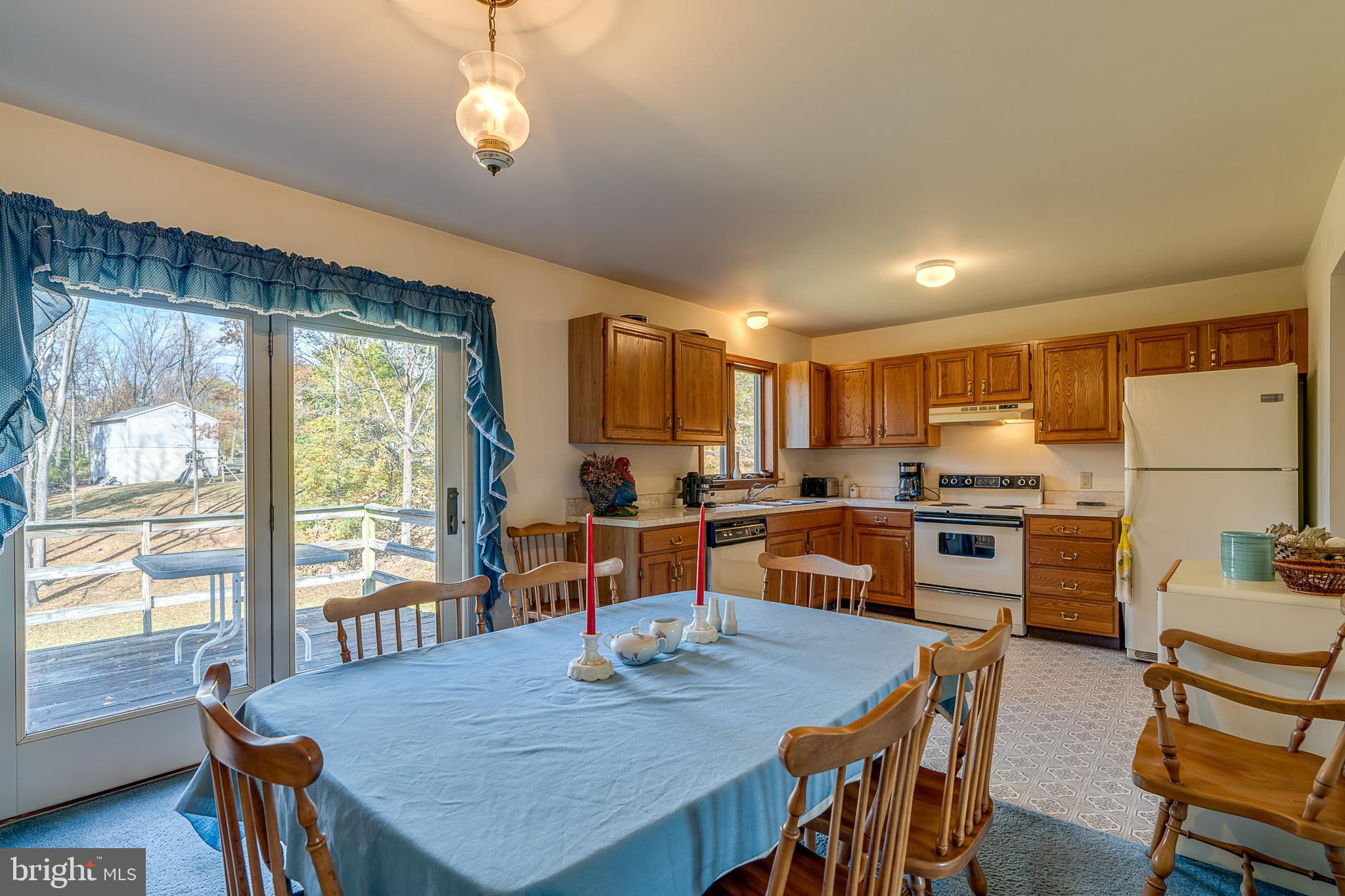 313 Farm Del Circle Lititz, PA 17543 - Photo 8 of 20