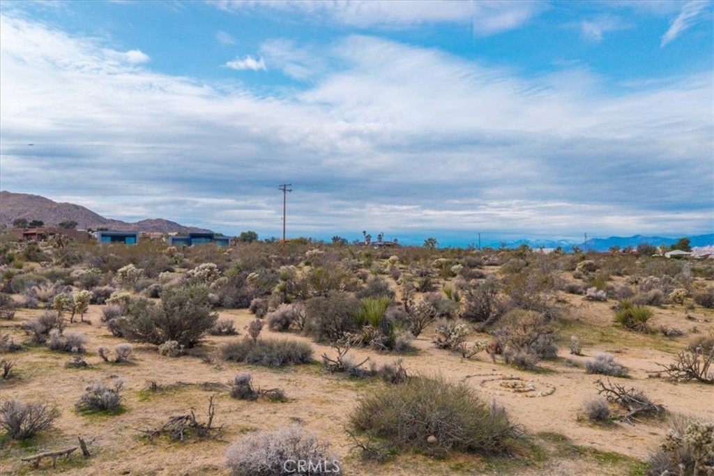 7032 Saddleback Road Joshua Tree, CA 92252 - Photo 20 of 40 an aerial view of a city