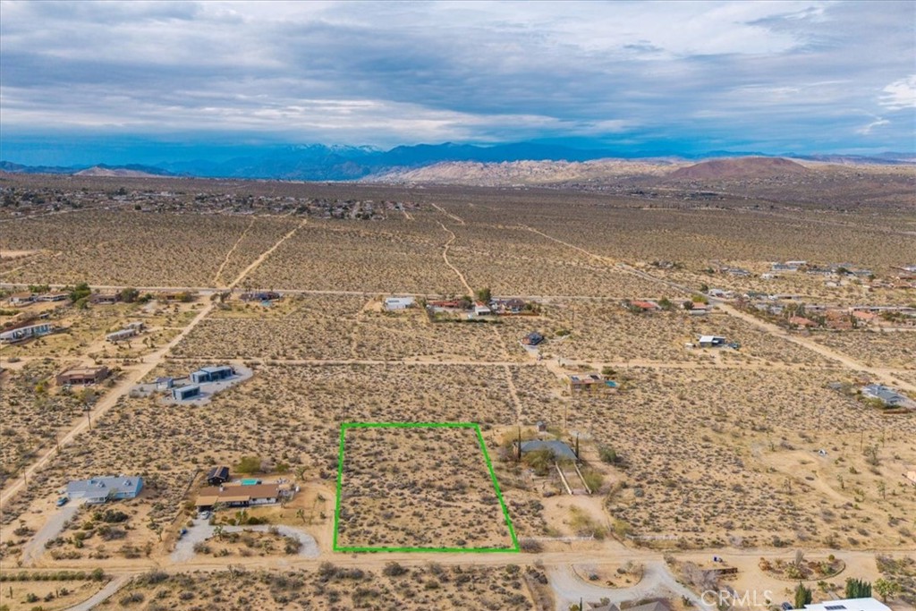 7032 Saddleback Road Joshua Tree, CA 92252 - Photo 23 of 40 a view of ocean view and mountain view