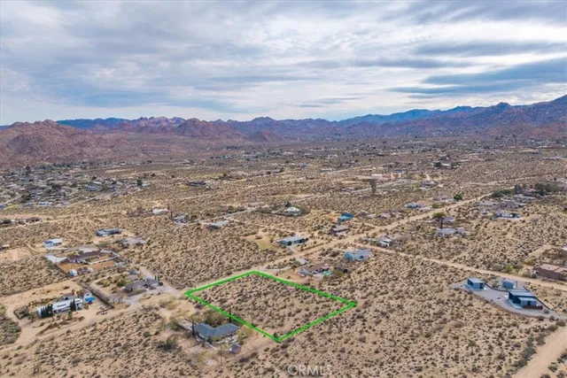 $120,000 | 7032 Saddleback Road, Joshua Tree, CA 92252
