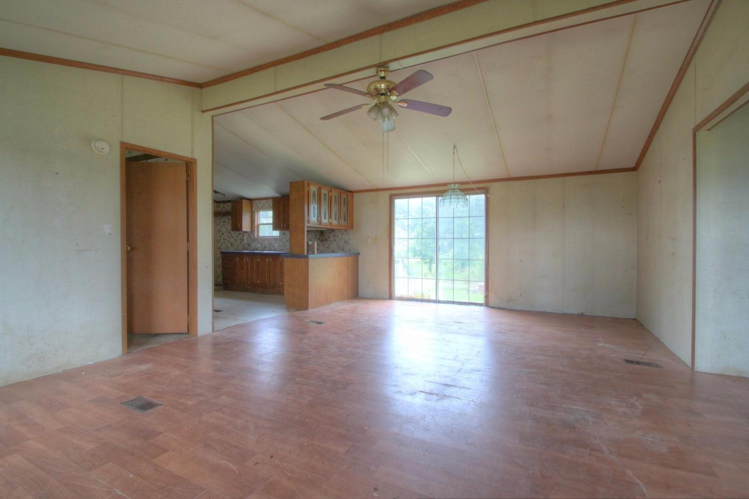 1510 Fairgrounds Road Lebanon, KY 40033 - Photo 2 of 11 Photo 2