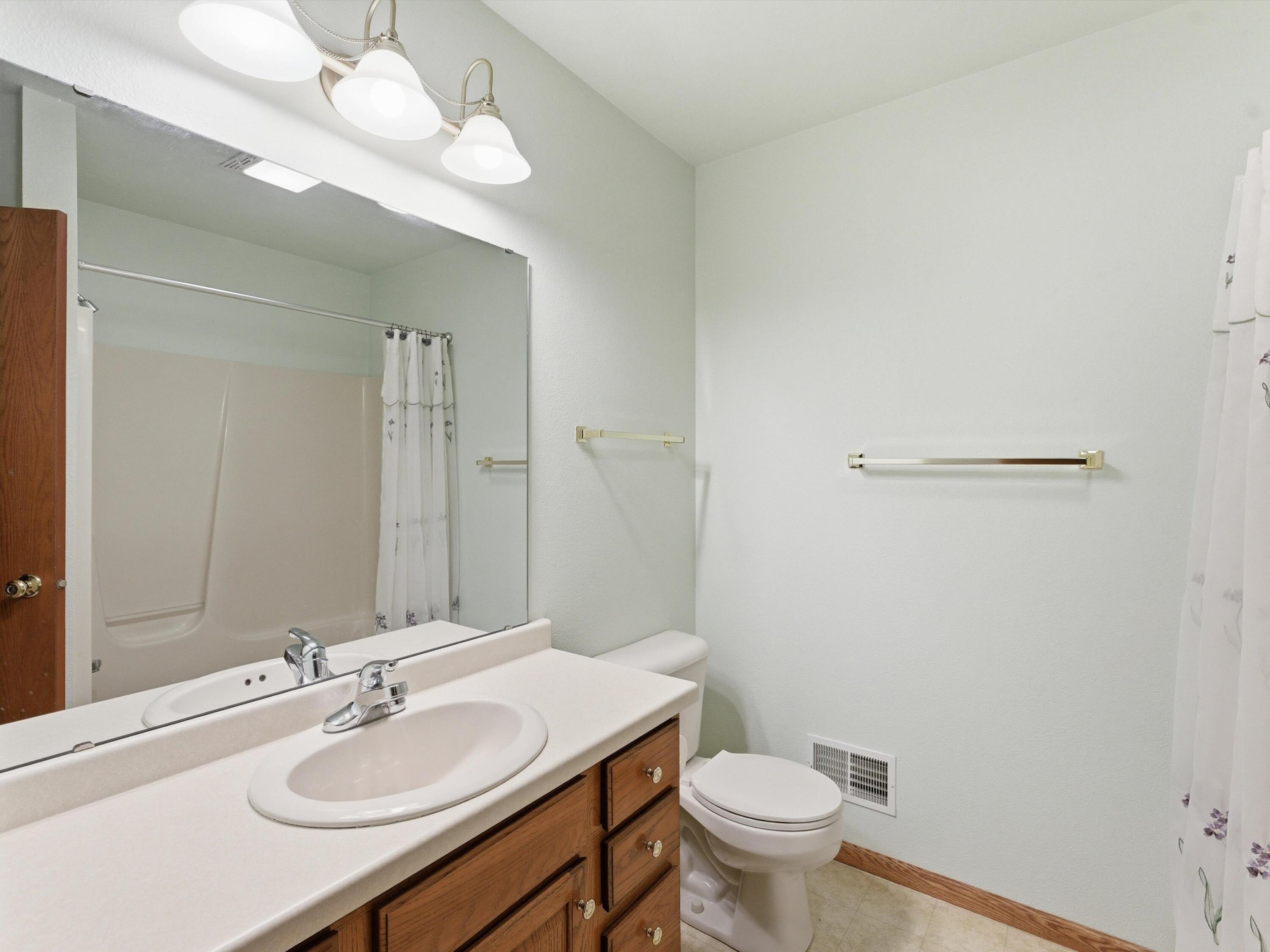 1531 Deer Brook Drive Two Rivers, WI 54241 - Photo 20 of 25 18-018_2997188_00745
