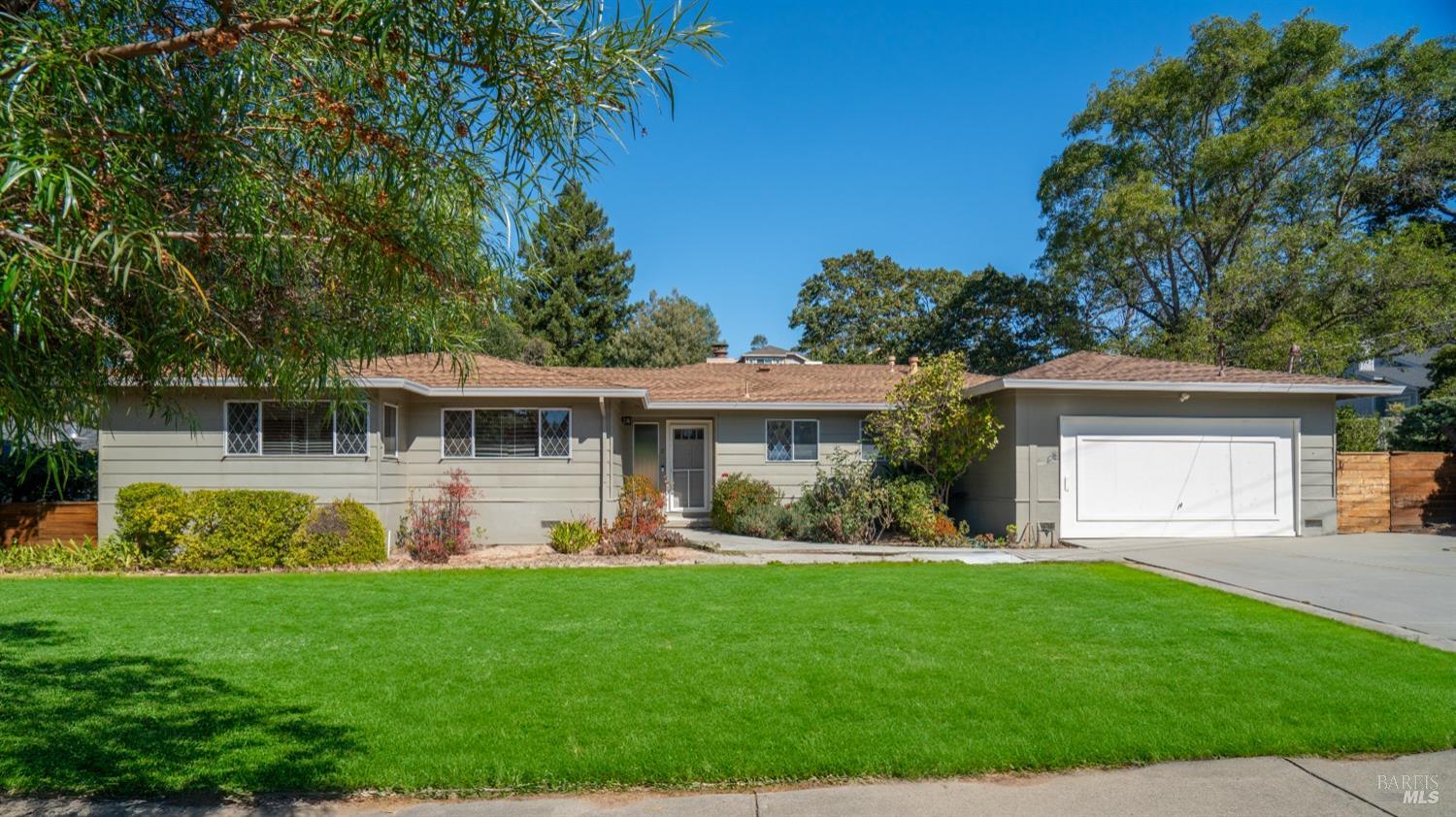 2 Cushing Avenue San Rafael, CA 94903 - Photo 1 of 1 a view of a house with a yard porch and sitting area
