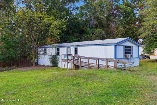 $140,000 | 1543 Marion Russell Road, Meridian, MS 39301