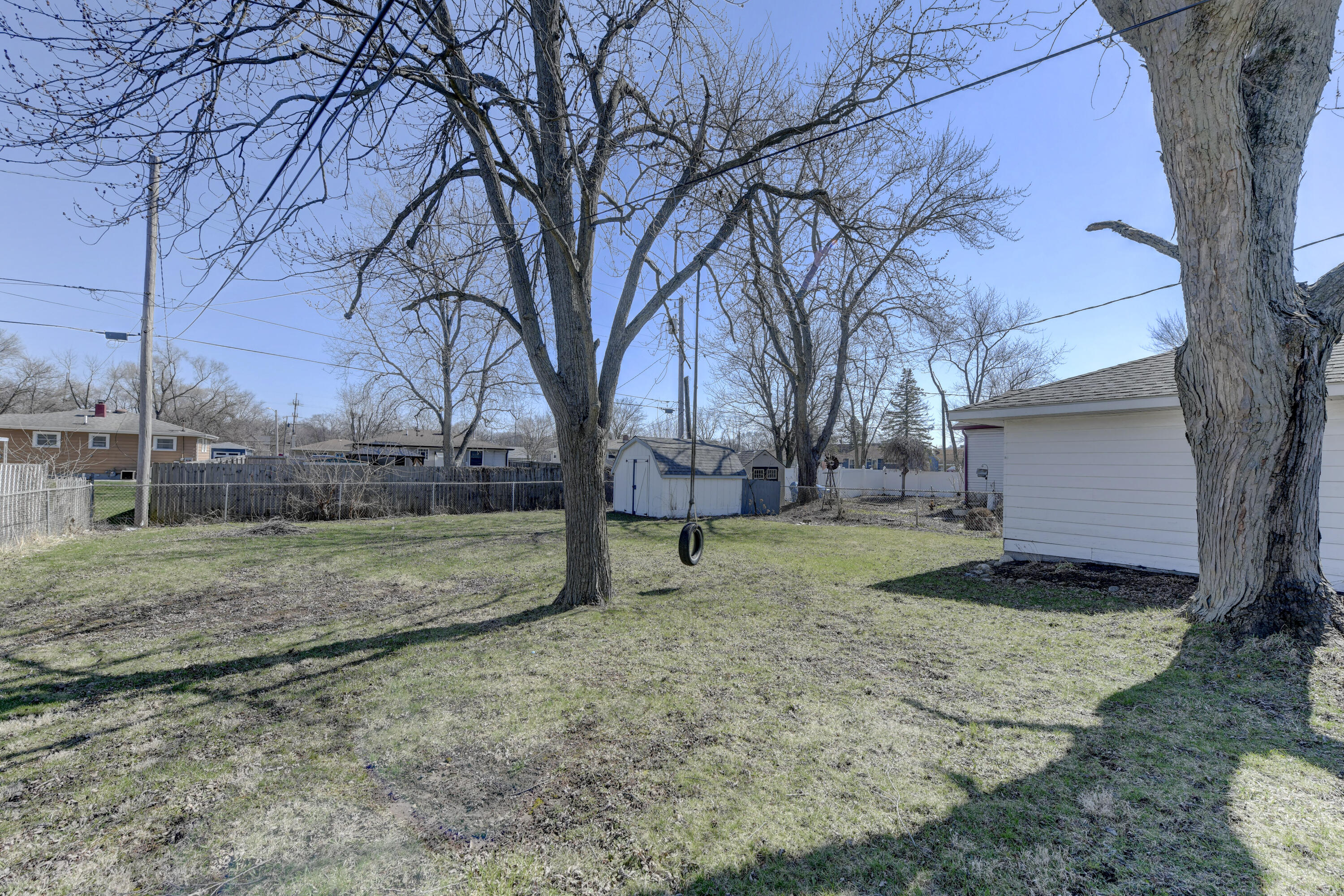 129 Pine Street Lowell, IN 46356 - Photo 18 of 20 3000x2000